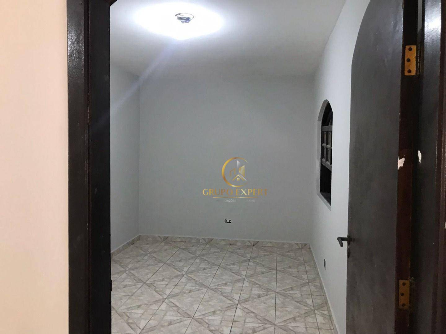 Casa à venda com 3 quartos, 146m² - Foto 7