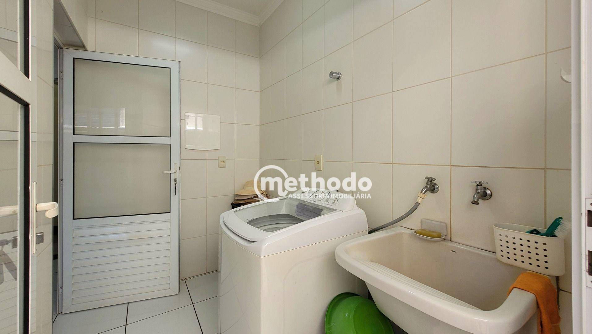 Casa de Condomínio à venda com 4 quartos, 250m² - Foto 11