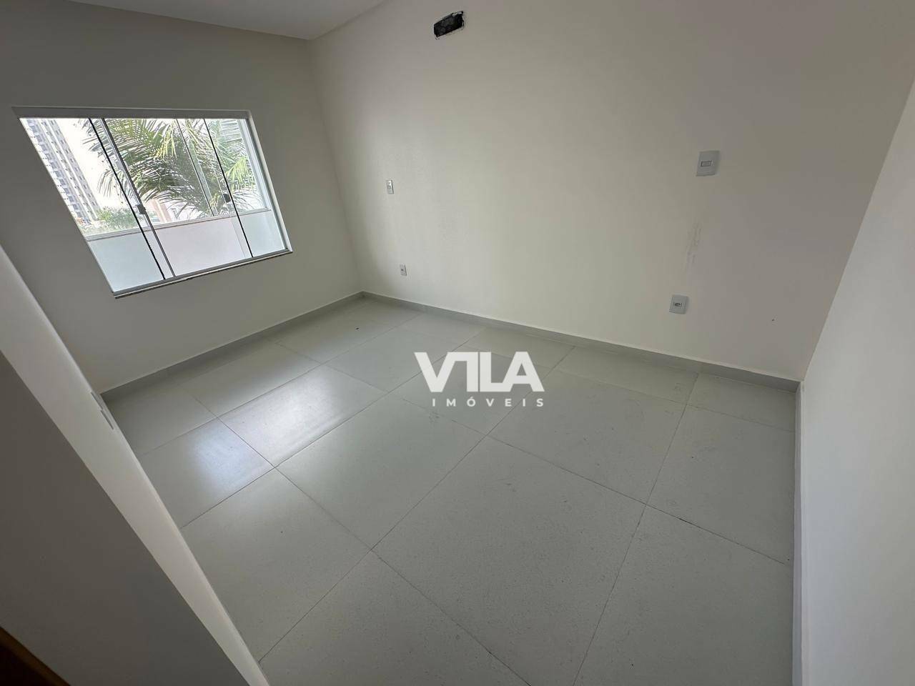 Casa à venda e aluguel com 4 quartos, 300m² - Foto 11