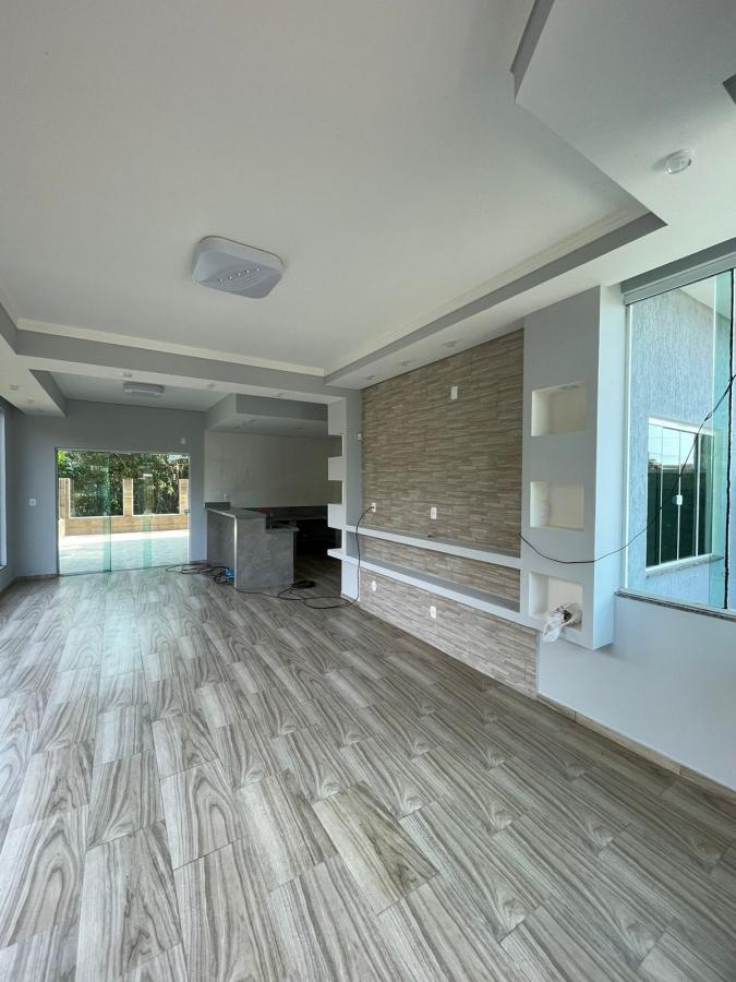 Casa à venda com 3 quartos, 113m² - Foto 4