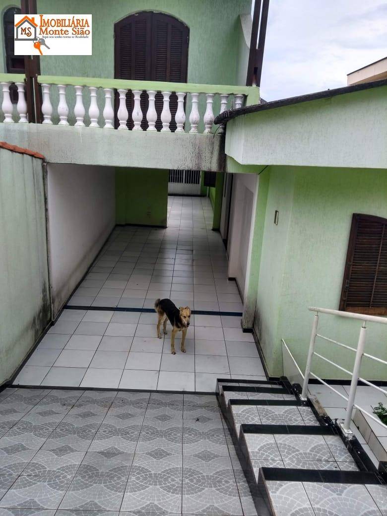 Sobrado à venda com 5 quartos, 300m² - Foto 2