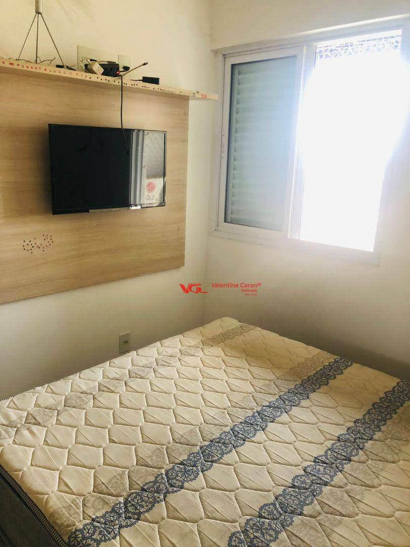 Apartamento para alugar com 2 quartos, 115m² - Foto 9