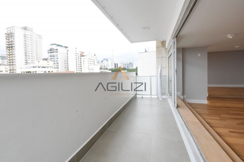 Apartamento à venda com 3 quartos, 306m² - Foto 15