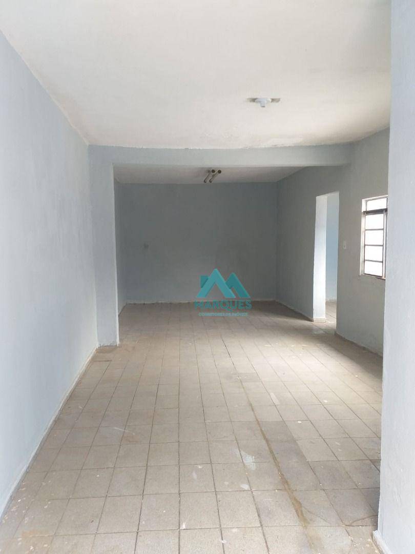 Casa à venda com 3 quartos, 150m² - Foto 13