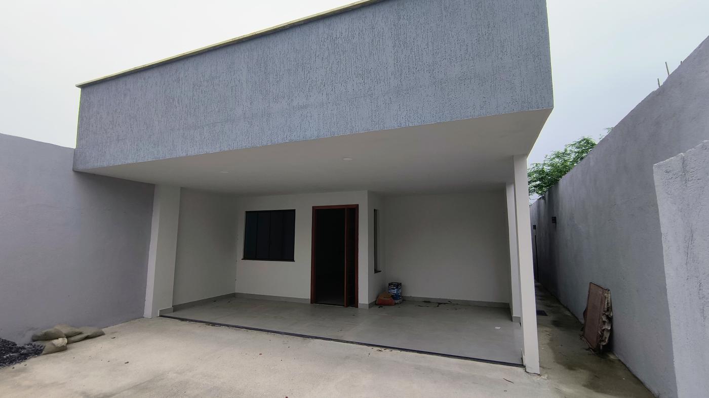 Casa à venda com 2 quartos, 225m² - Foto 2