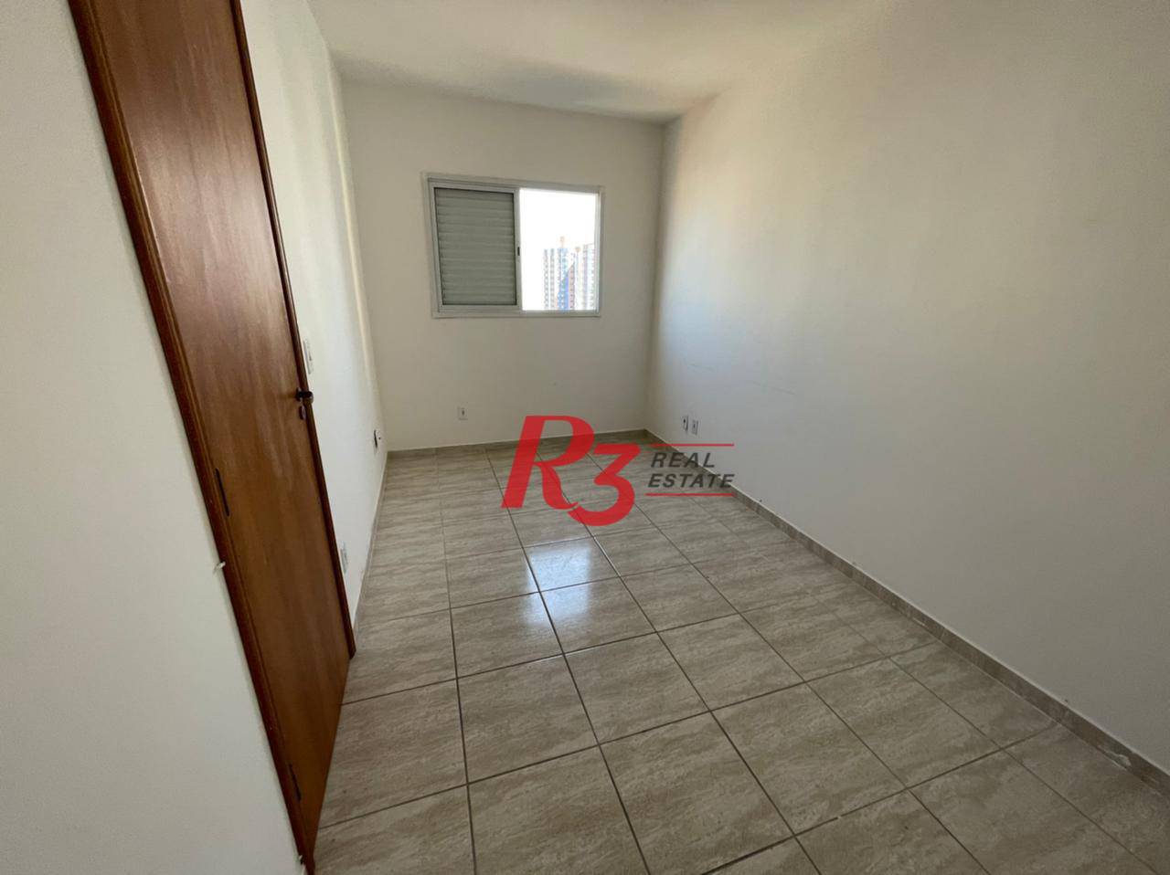 Apartamento à venda com 2 quartos, 69m² - Foto 13