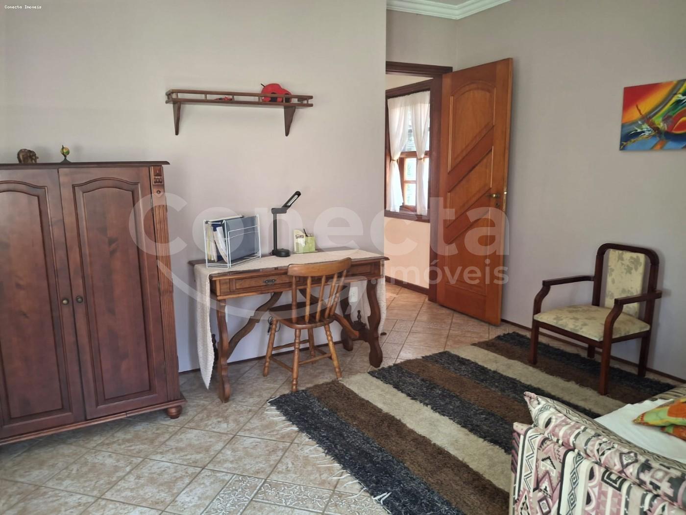 Casa de Condomínio à venda com 3 quartos, 572m² - Foto 19