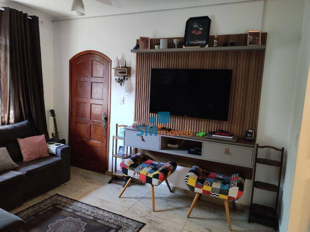 Casa à venda com 2 quartos, 136m² - Foto 1