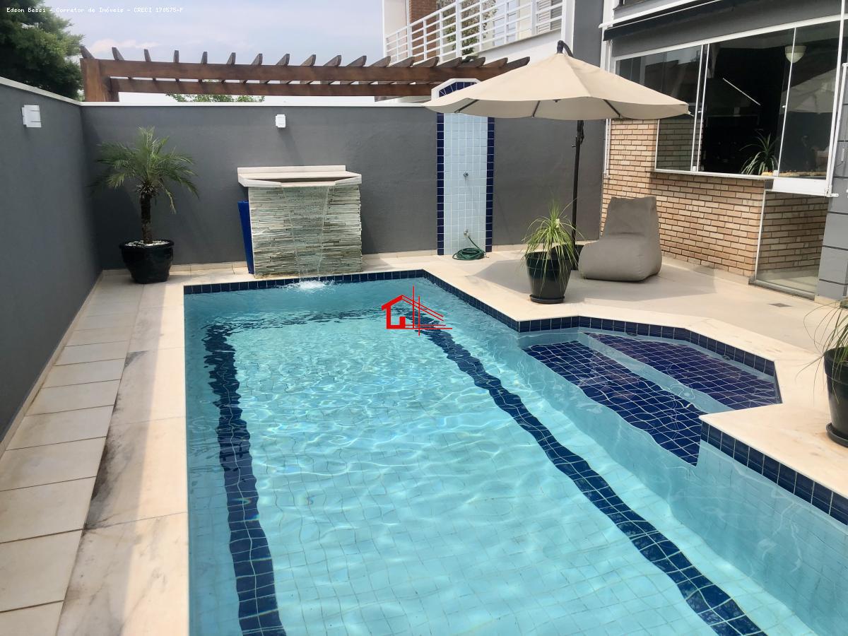 Casa de Condomínio à venda com 4 quartos, 318m² - Foto 23