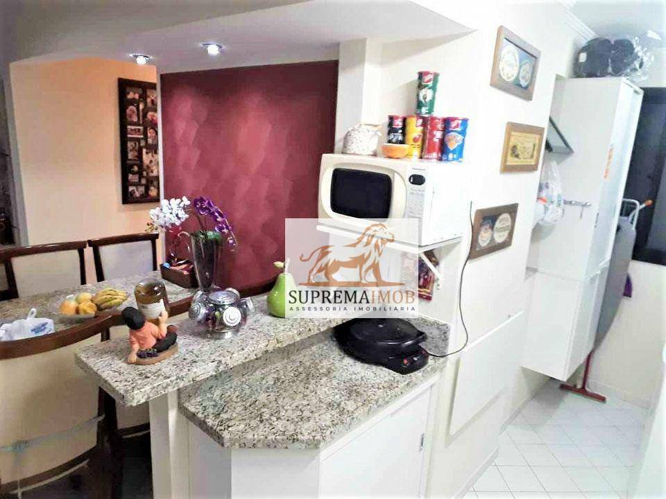 Apartamento à venda com 3 quartos, 70m² - Foto 3