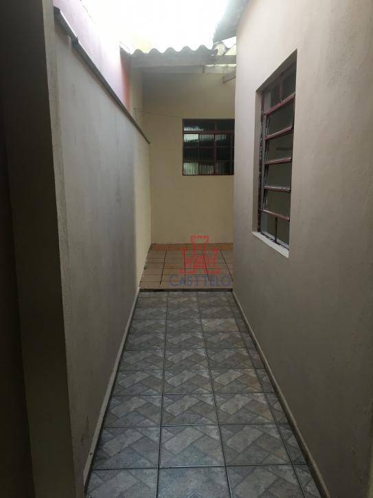 Casa à venda com 4 quartos, 120m² - Foto 5