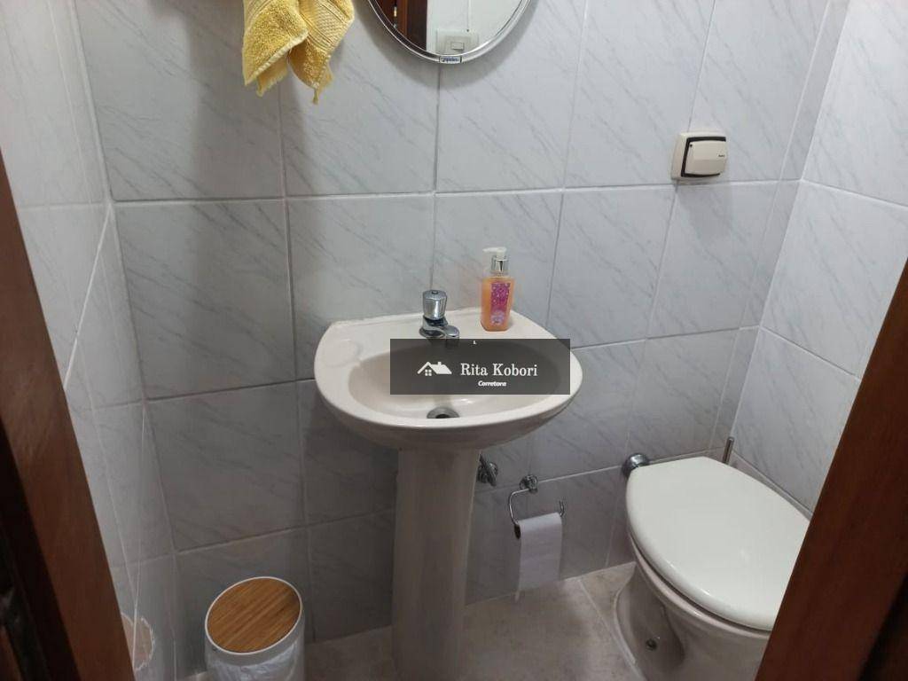 Sobrado à venda com 3 quartos, 8m² - Foto 19