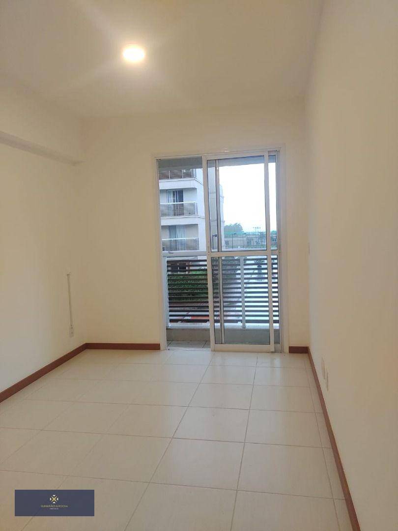 Apartamento à venda com 3 quartos, 87m² - Foto 6