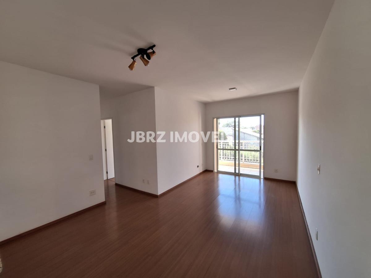 Apartamento à venda com 2 quartos, 76m² - Foto 4