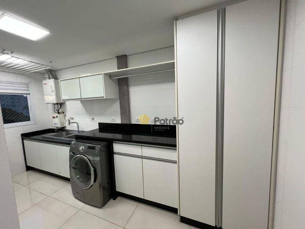 Apartamento à venda com 4 quartos, 255m² - Foto 4