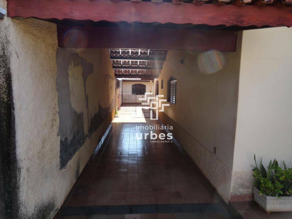 Casa, 2 quartos, 202 m² - Foto 3