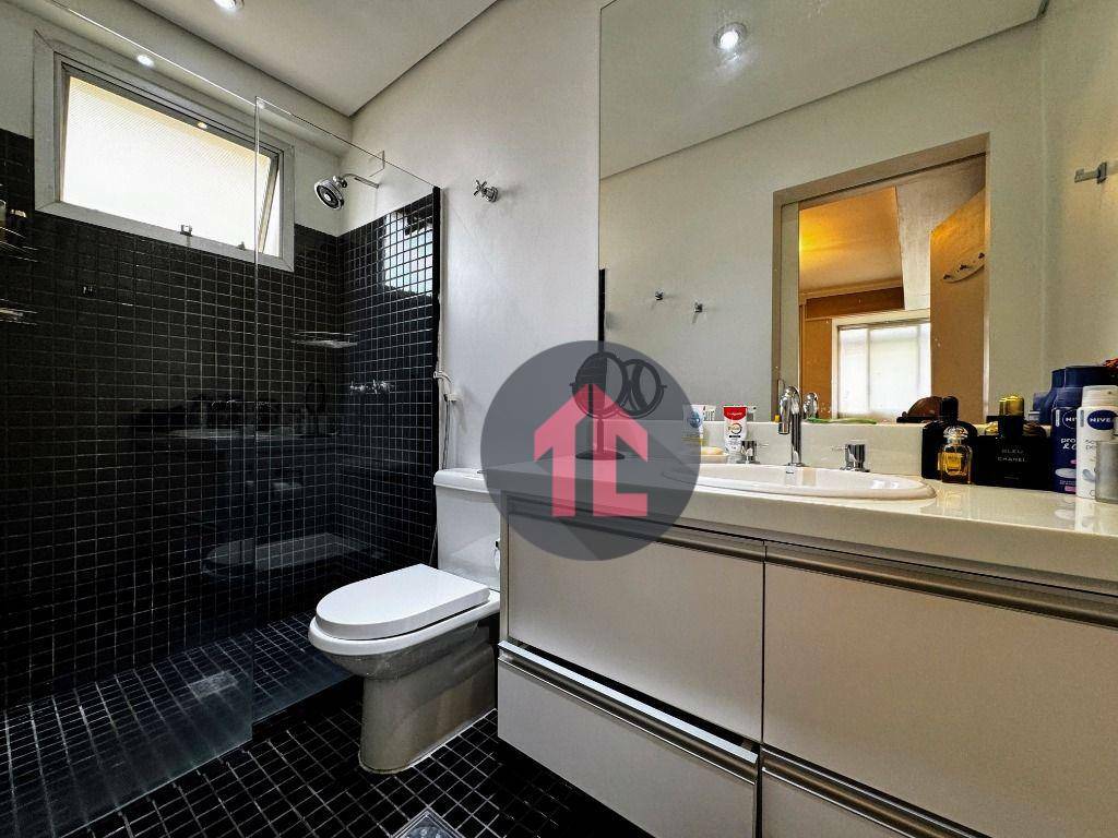 Apartamento à venda com 4 quartos, 251m² - Foto 20