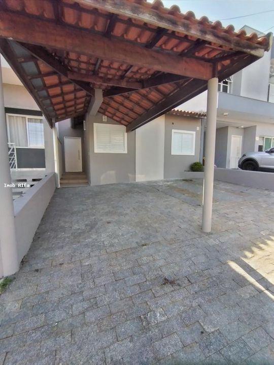 Casa de Condomínio à venda com 3 quartos, 150m² - Foto 4