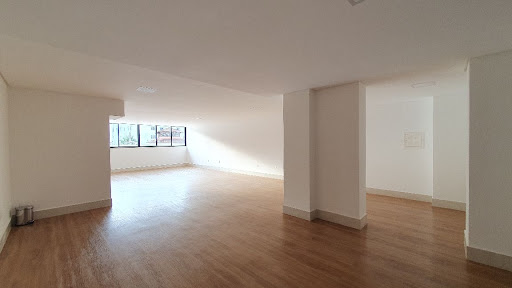 Apartamento à venda com 4 quartos, 160m² - Foto 5