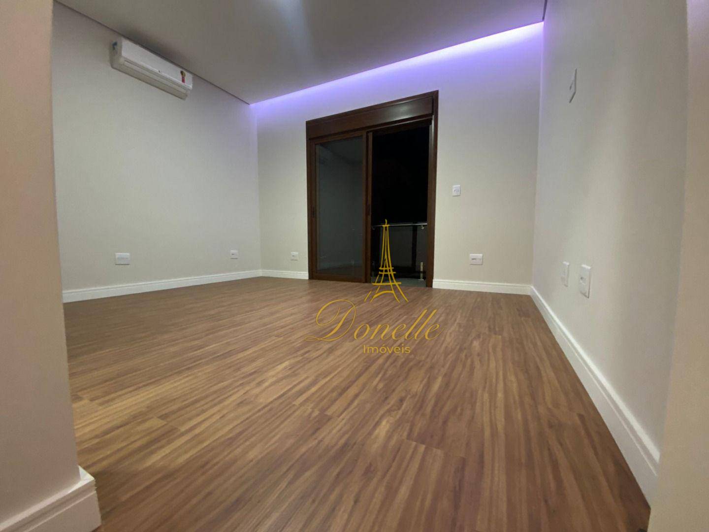 Sobrado à venda com 3 quartos, 228m² - Foto 27