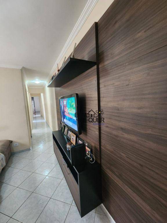 Casa à venda com 3 quartos, 235m² - Foto 4