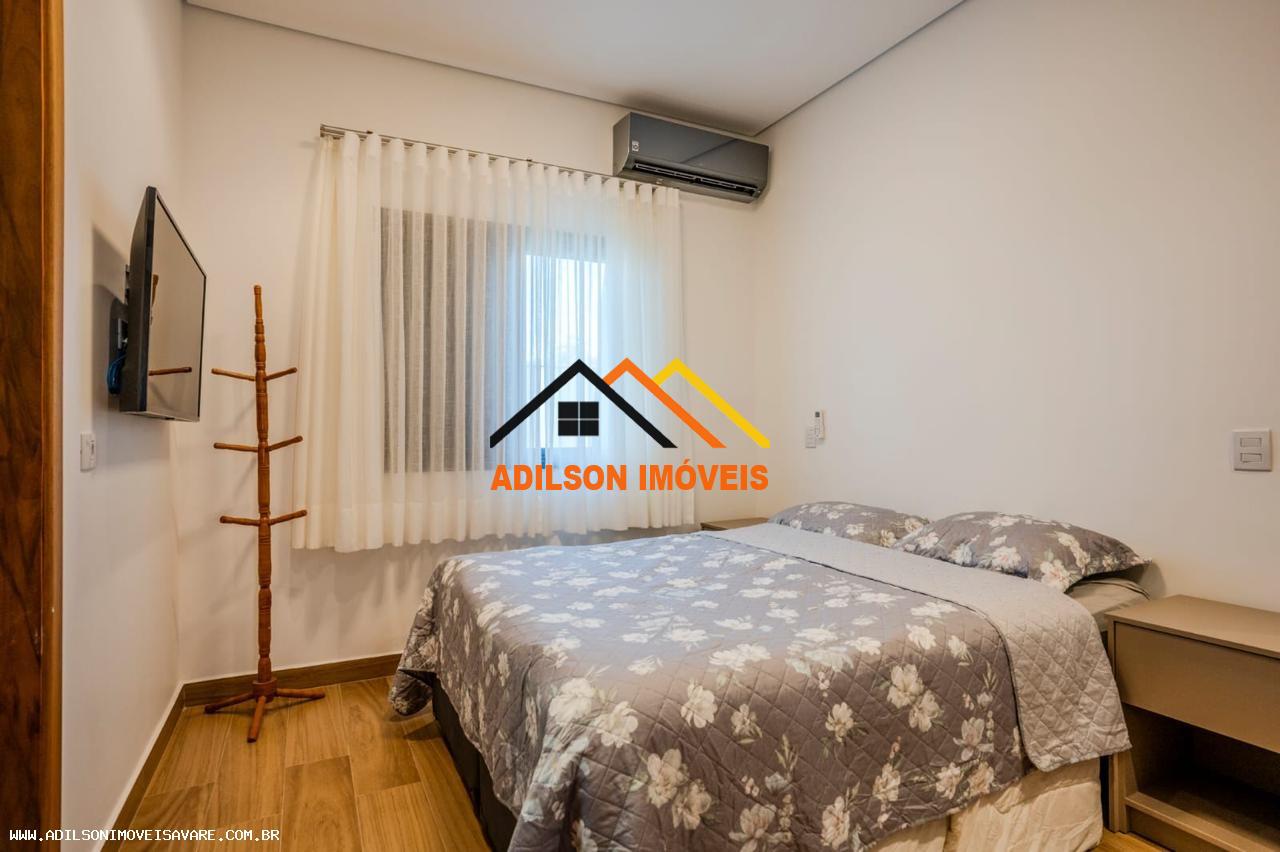 Casa à venda com 4 quartos, 450m² - Foto 9