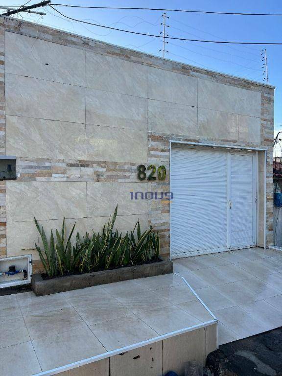 Casa à venda com 3 quartos, 120m² - Foto 2