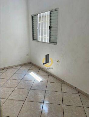 Casa à venda com 4 quartos, 204m² - Foto 15