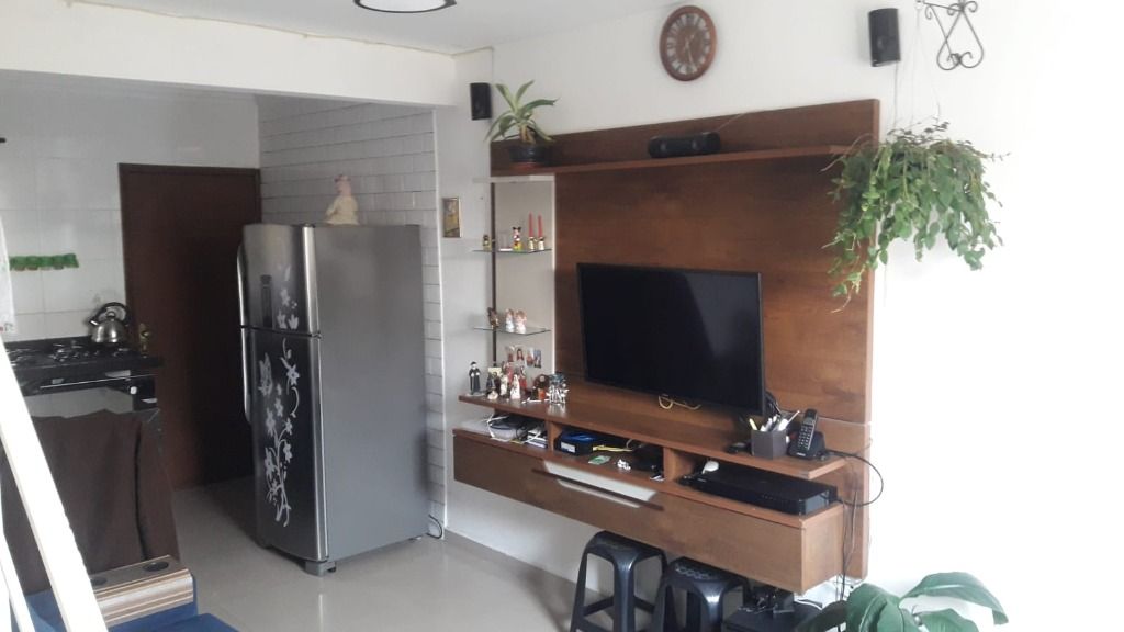 Sobrado à venda com 2 quartos, 60m² - Foto 3