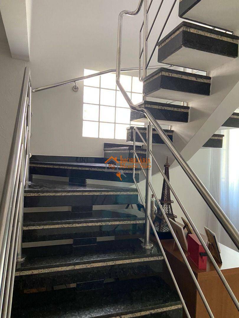 Sobrado à venda com 3 quartos, 228m² - Foto 18