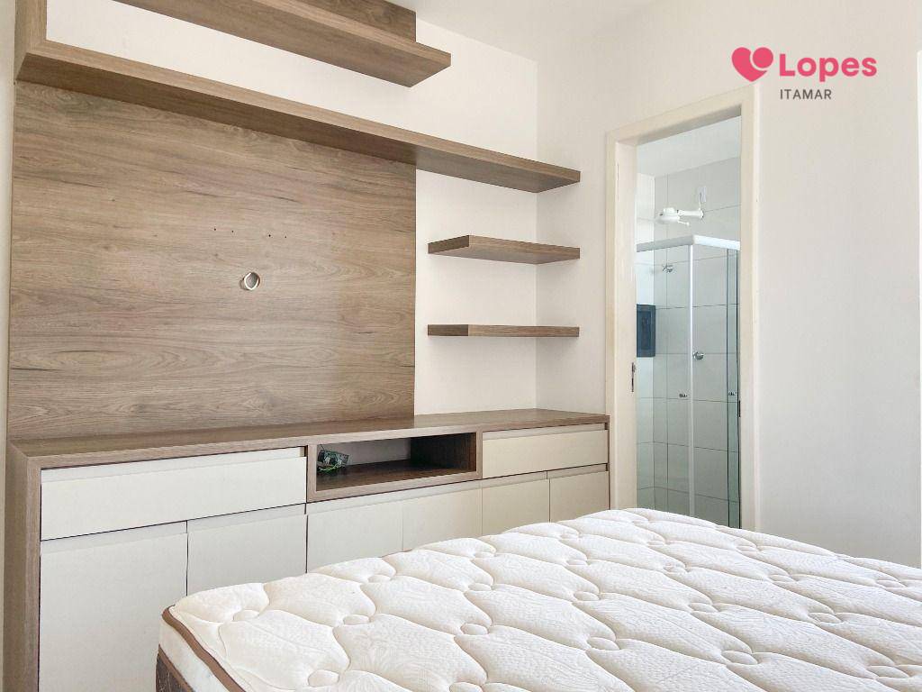 Apartamento à venda com 3 quartos, 157m² - Foto 17