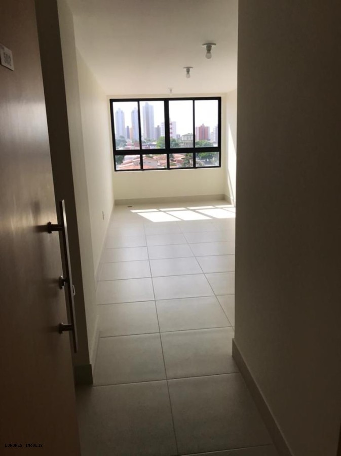 Apartamento para alugar com 3 quartos, 76m² - Foto 3