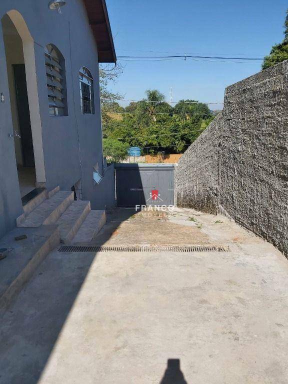 Casa à venda com 6 quartos, 300m² - Foto 23