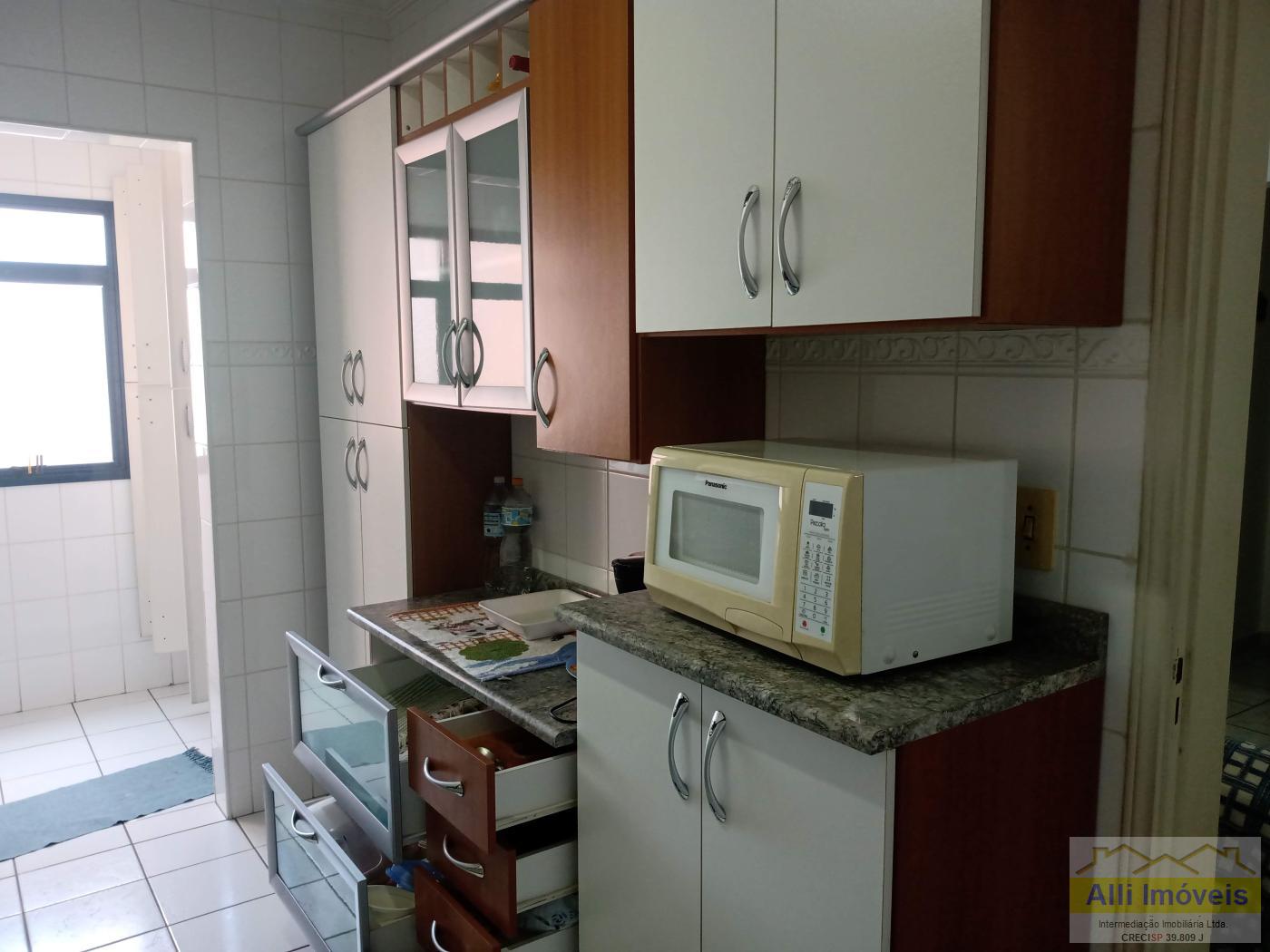 Apartamento à venda com 1 quarto, 65m² - Foto 11