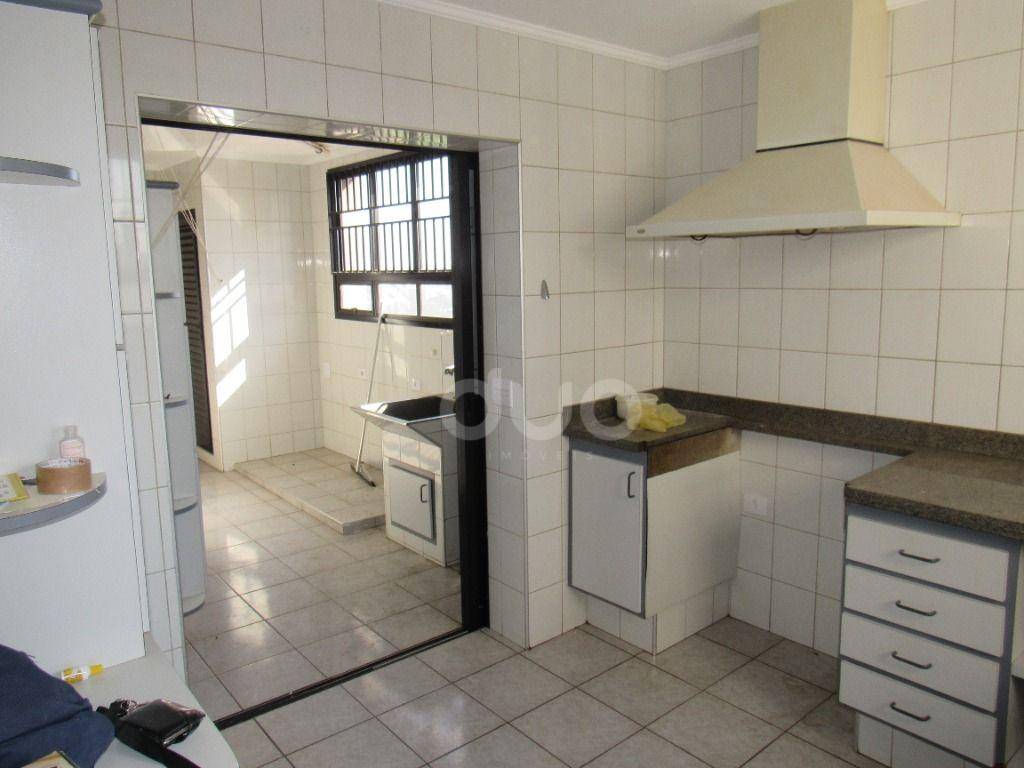 Apartamento à venda e aluguel com 3 quartos, 240m² - Foto 23