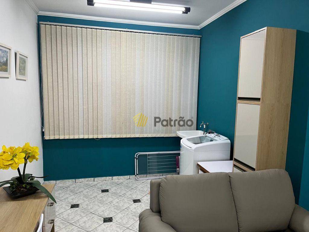 Apartamento para alugar com 1 quarto, 35m² - Foto 2