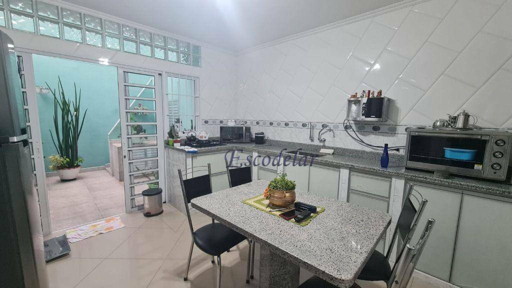 Sobrado à venda com 2 quartos, 170m² - Foto 4