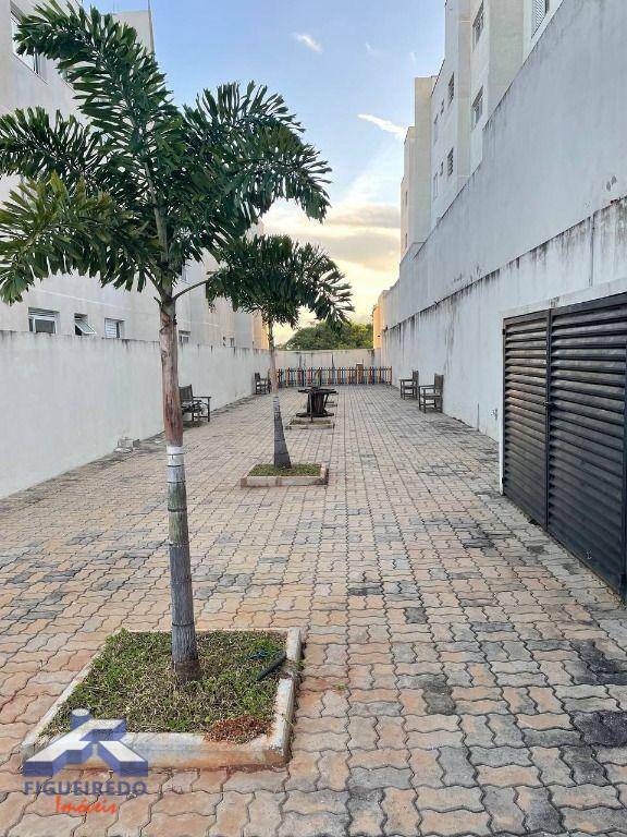 Apartamento à venda com 2 quartos, 67m² - Foto 28