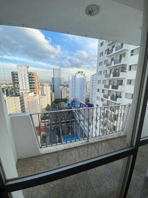 Apartamento para alugar com 2 quartos, 100m² - Foto 4