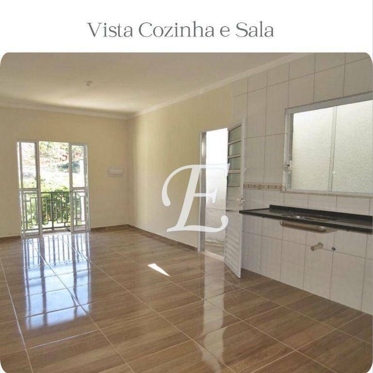 Casa à venda com 2 quartos, 60m² - Foto 16