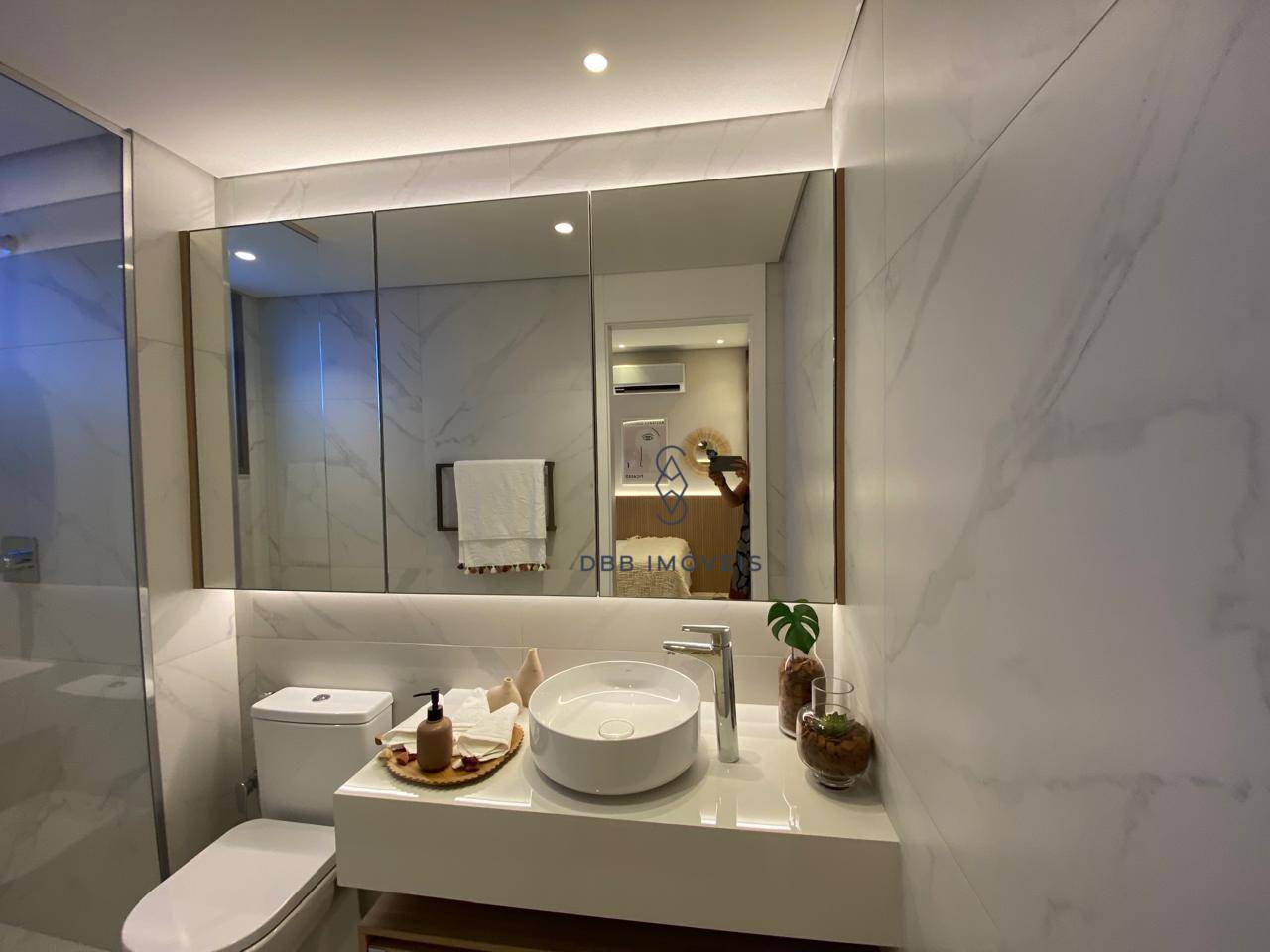 Apartamento à venda com 4 quartos, 199m² - Foto 29