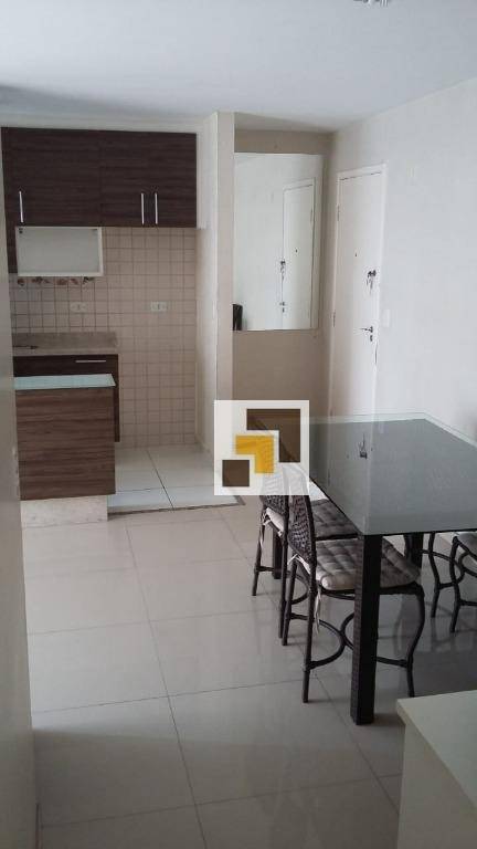 Apartamento à venda com 2 quartos, 57m² - Foto 1