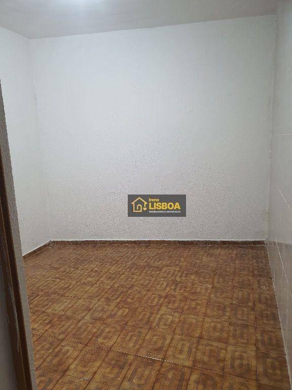 Sobrado à venda com 2 quartos, 110m² - Foto 3