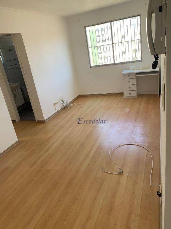 Apartamento à venda com 2 quartos, 50m² - Foto 2