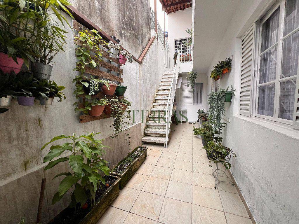 Casa de Condomínio à venda com 5 quartos, 212m² - Foto 28