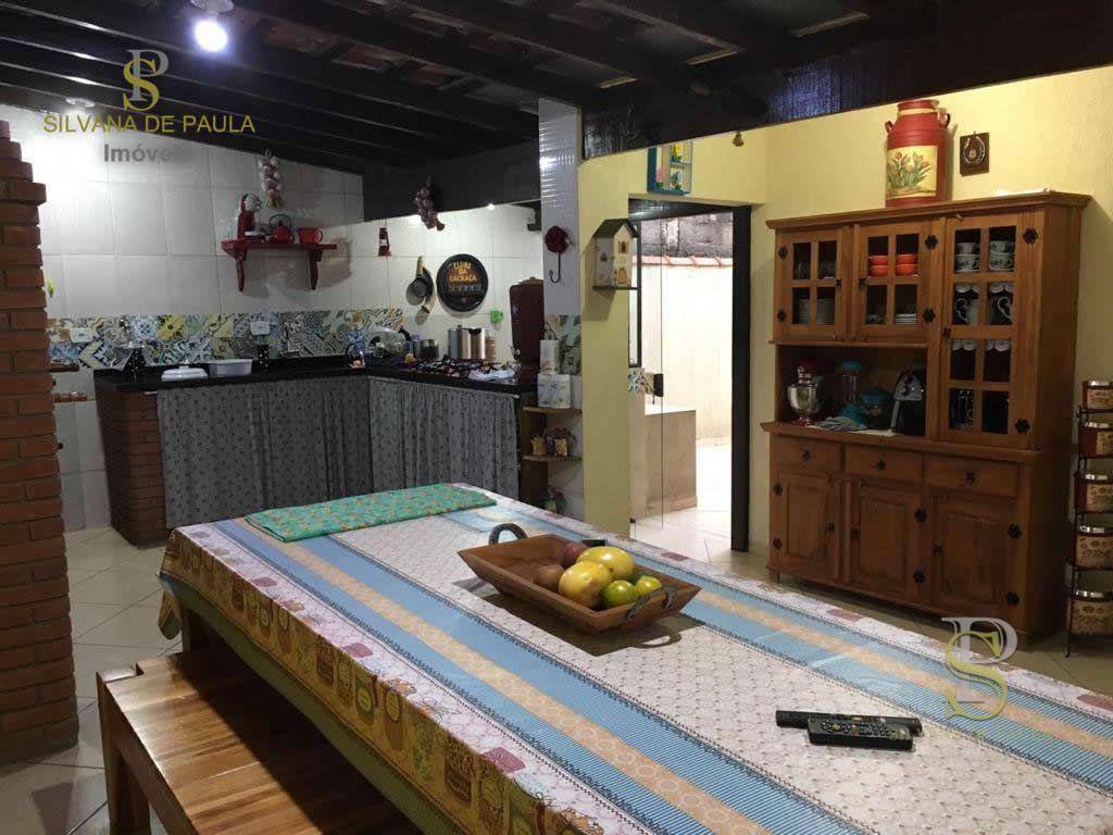 Casa à venda com 2 quartos, 198m² - Foto 15