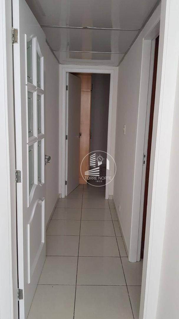 Apartamento à venda com 2 quartos, 67m² - Foto 19