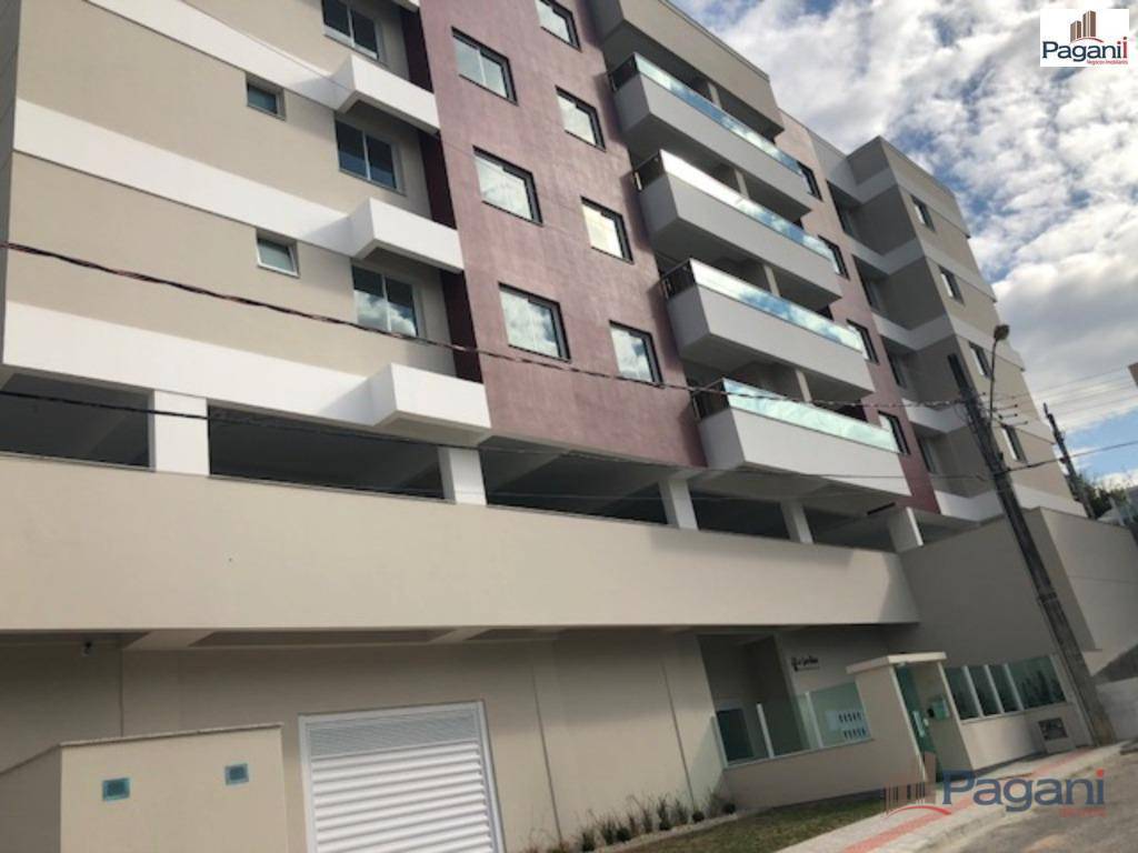 Apartamento para alugar com 2 quartos, 70m² - Foto 12