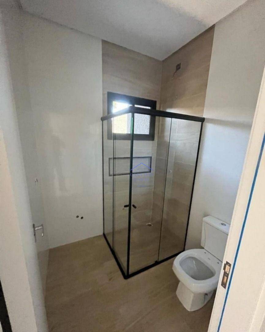 Casa à venda com 2 quartos, 66m² - Foto 3