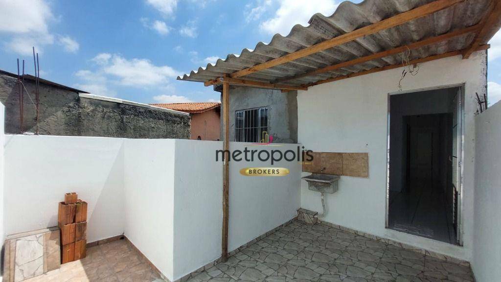 Casa para alugar com 2 quartos, 115m² - Foto 15